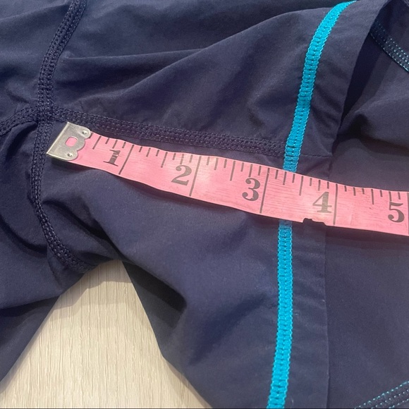 LULULEMON Blue Athletic Running Shorts Brief Lined Size 6 - Picture 4 of 12
